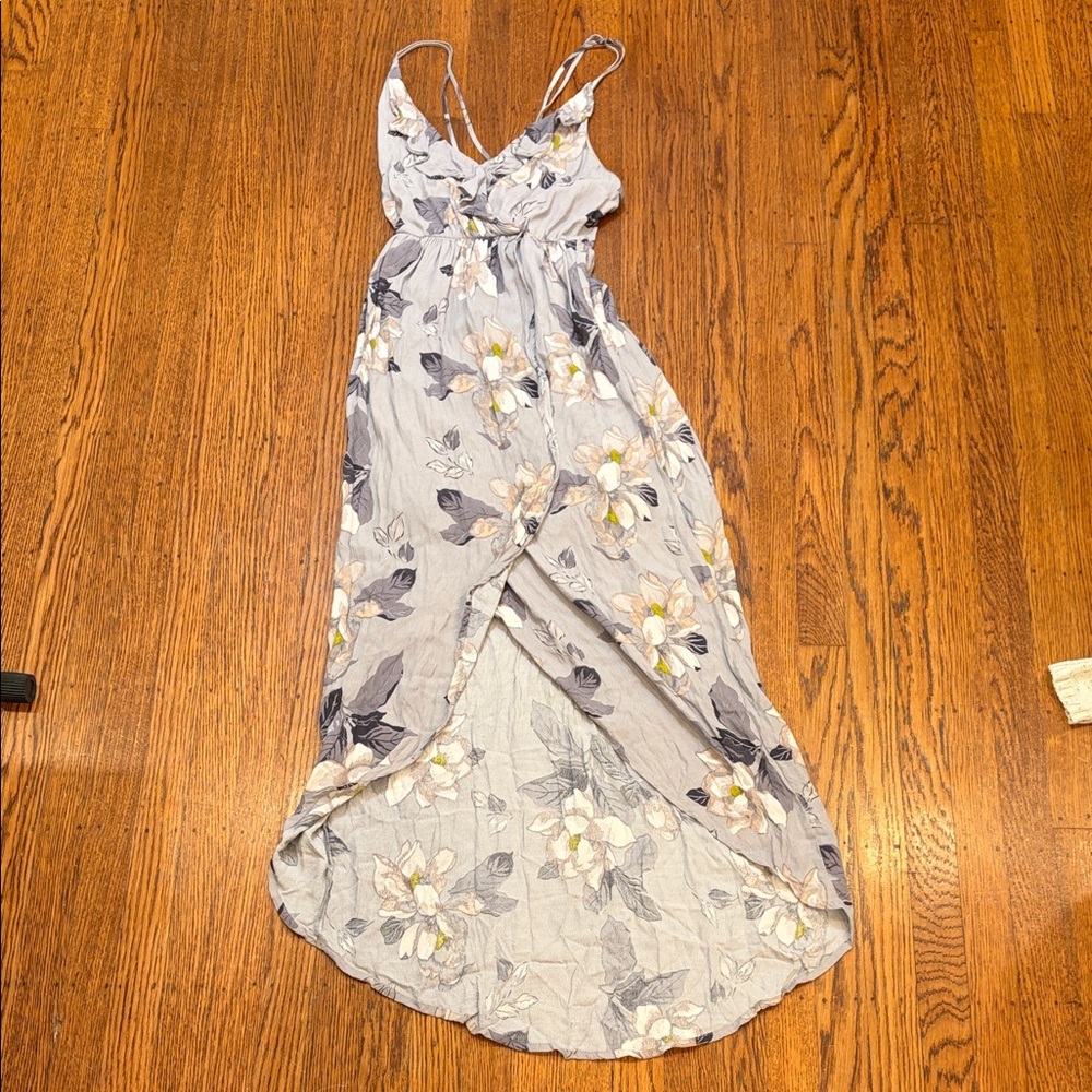 ASTR Open Back Floral Ruffle Maxi Dress - Small - Cottage Boho - Picture 2 of 6